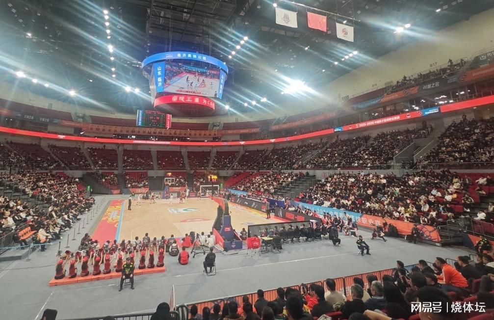 CBA积分榜：上海、广厦、广东同分占据前三，北京输球降到第五